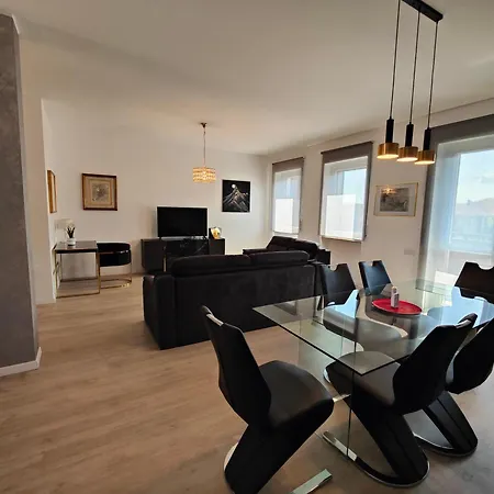 Apartman Bnbutler - Via Foppa 7 - 130 Mq In Posizione Strategica *