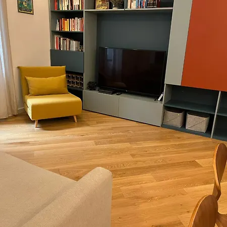 Apartment Elegante E Ampio Bilocale Vicino Stazione Milan