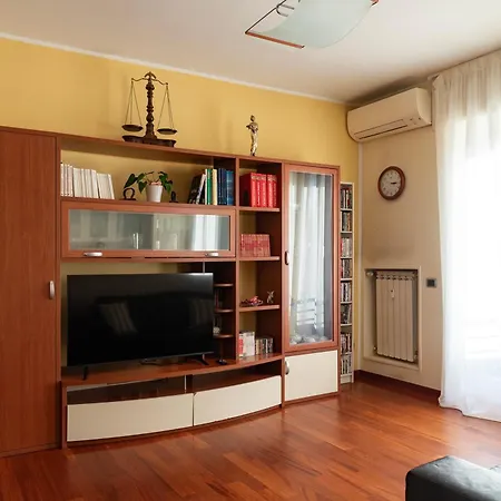 Casa Magritte - 15 Minuti Dal Duomo Appartamento *