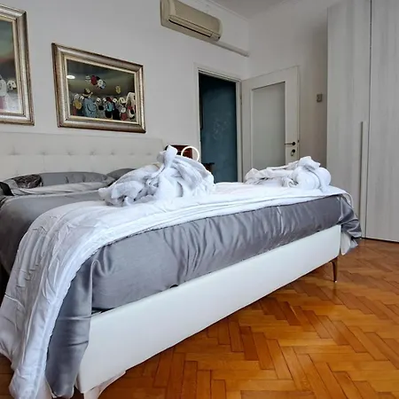 Del Corso Apartman