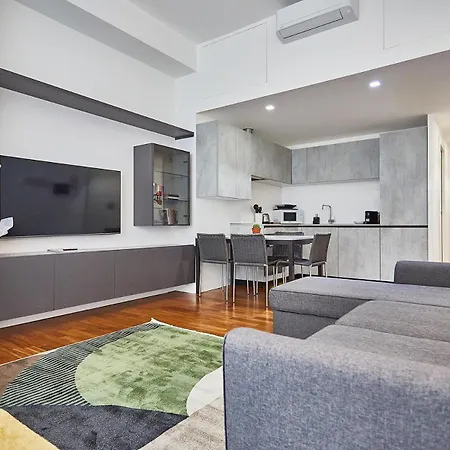 Moderno Trilocale Moscova Brera Lägenhet Milano