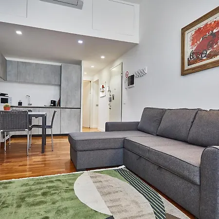 Moderno Trilocale Moscova Brera Διαμέρισμα