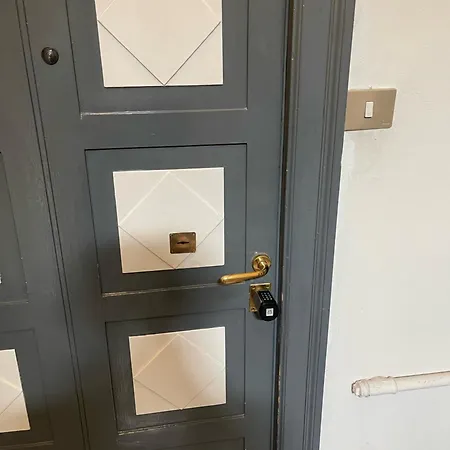 Bilocale Zona Navigli Apartmán Milán