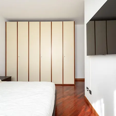 Lancetti 36 Apartament *