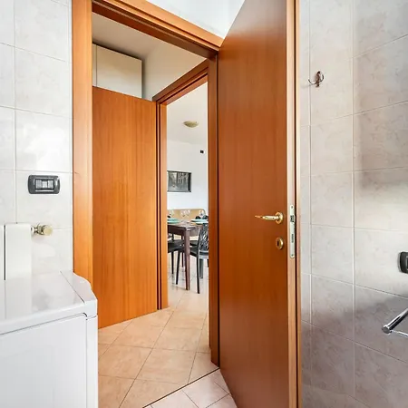 Apartment Lancetti 36