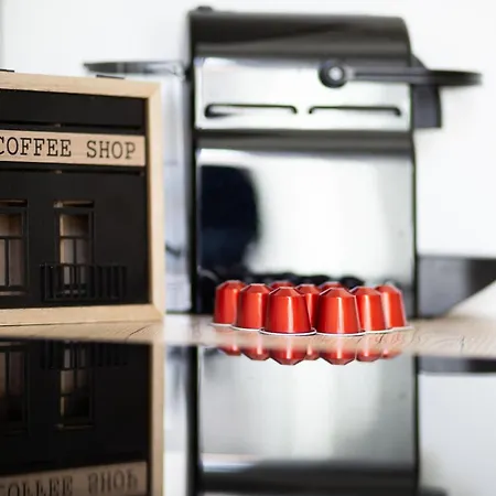 Casa Enea - Luxury House Navigli 아파트 밀라노