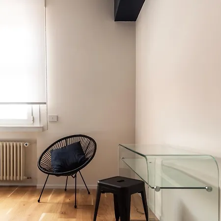 Youhosty - Perego 7 Dx * Milan