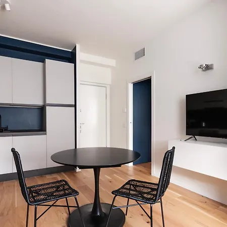 Youhosty - Perego 7 Dx *