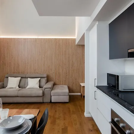 Vivimihome - Alexander Lägenhet Milano