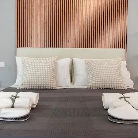Vivimihome - Alexander Lägenhet Milano