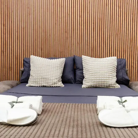 Vivimihome - Alexander