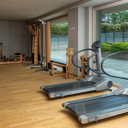 Apartment Gym And Pool Exclusive *