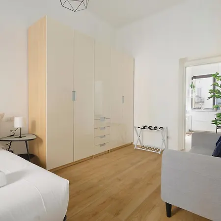 아파트 Just Urban Stays - Luminoso Trilocale In Centro - Metro M2 E M4