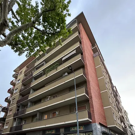 Meg Glamour Vicino I Navigli Penzion Milán
