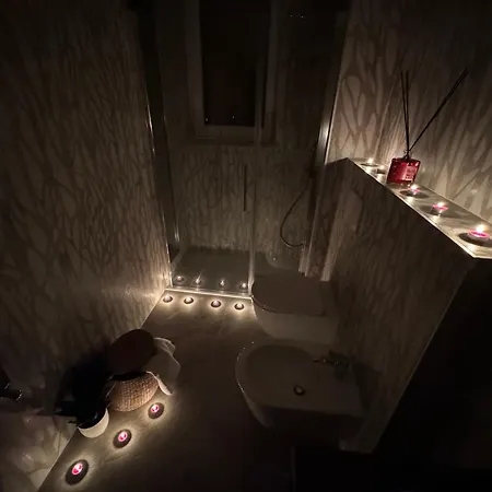 Meg Glamour Vicino I Navigli 4* ミラノ