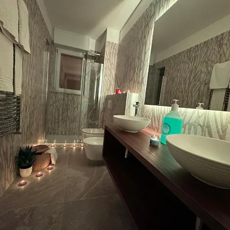 Meg Glamour Vicino I Navigli ゲストハウス