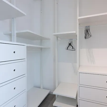 Apartament Audrey Flat - Stazione Centrale *