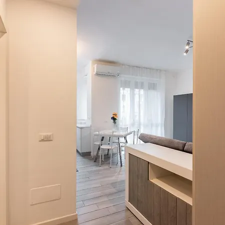 Audrey Flat - Stazione Centrale Mediolan