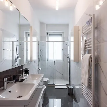 Audrey Flat - Stazione Centrale Apartament *