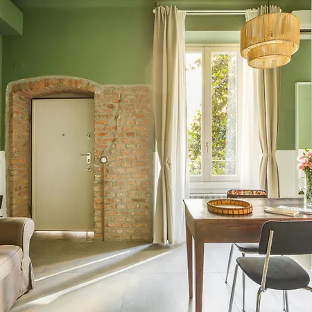 Silenziosa Casa Di Ringhiera - Porta Venezia Apartment Milan