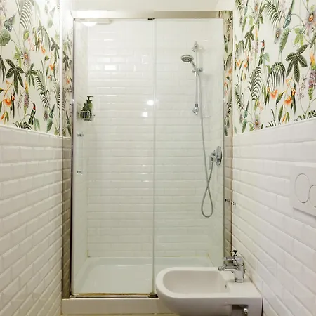 Silenziosa Casa Di Ringhiera - Porta Venezia