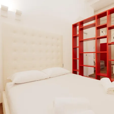 Guesthost - Modern 280m From Arco Della Pace! Апартаменты