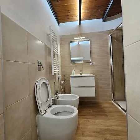 Lägenhet Navigli Bocconi Milano