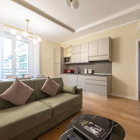 Apartment Heart San Sepolcro Duomo Milan