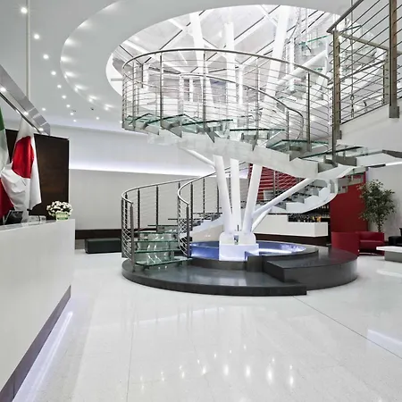 מלון Ibis Styles Centro 3*