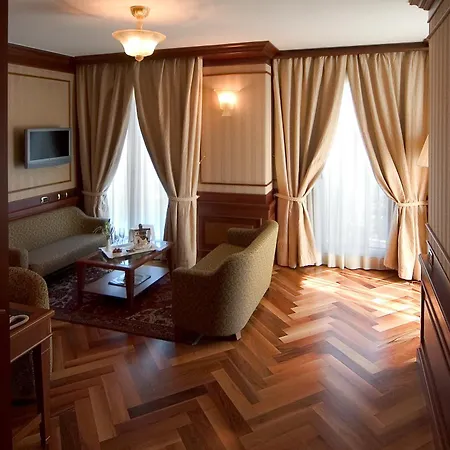 Hotel Manzoni 4*