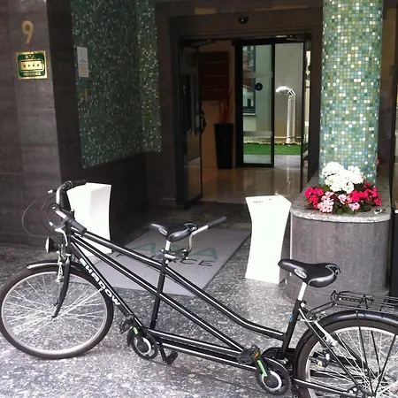 Hotel Acca Palace - Aa