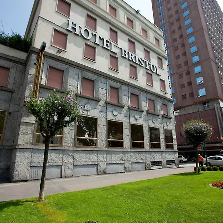 호텔 브리스톨