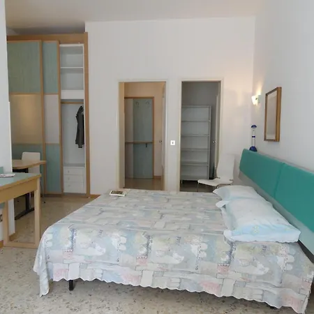 Giusti 6 Milan
