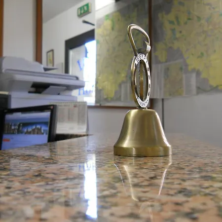 Hotell Iride Stazione Lambrate Citta Studi 2*