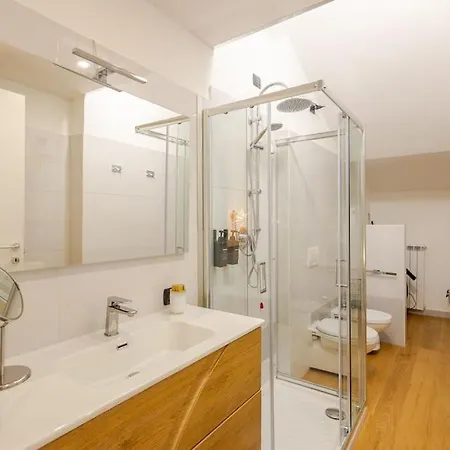 Urban House - Exclusive Park House Navigli Milan Center