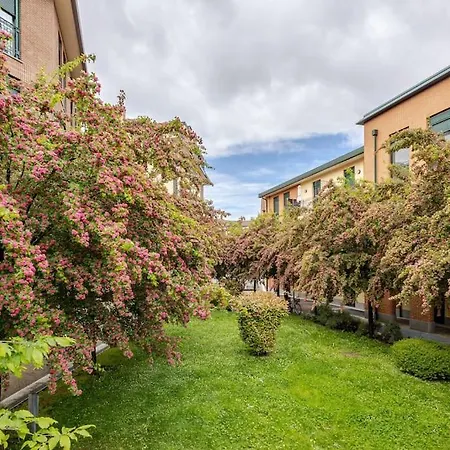 Urban House - Exclusive Park House Navigli Milan Center Milan