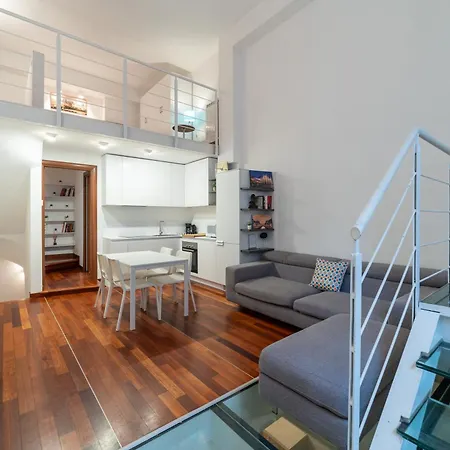 Apartment Luxury & Cozy 90 Sqm Flat Facing “bosco Verticale” *