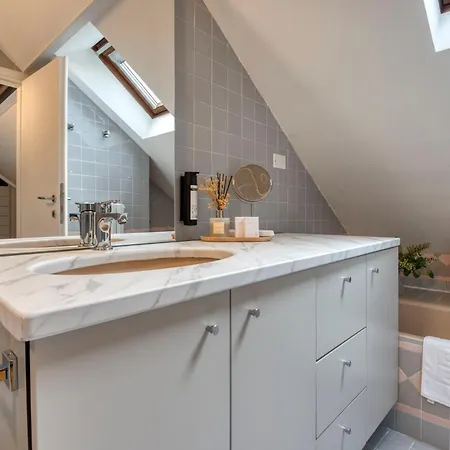 Royal -montenapoleone-