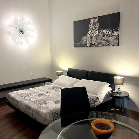 Appartement Lepetit3 - Ac - Self Check In - Station - Airport Shuttle - Balcony - Milanoflats