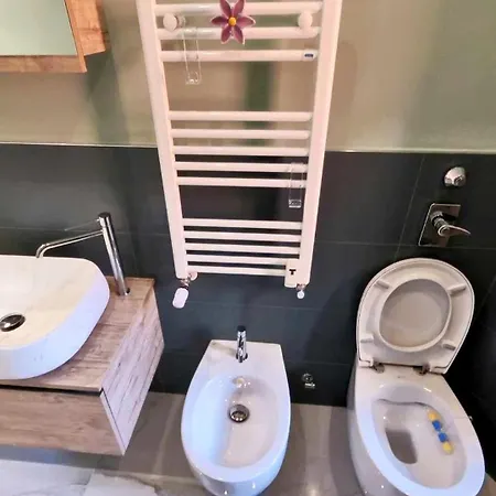 Konukevi Casa Mafalda - In Near Naviglio Grande Milano