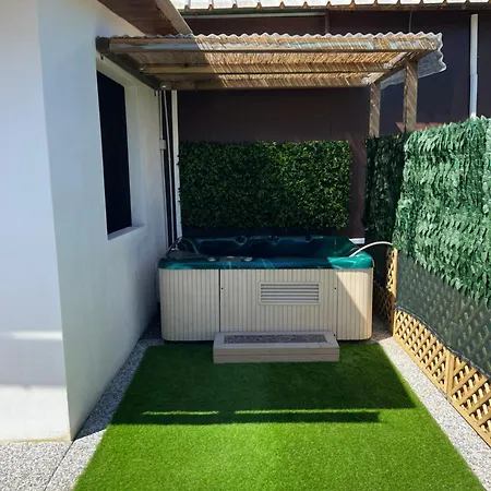 Apartment Mambo House *