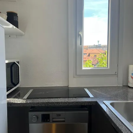 Apartmán New With Balcony, Isola Bosco Verticale Milán