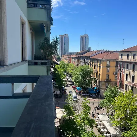 Apartmán New With Balcony, Isola Bosco Verticale Milán