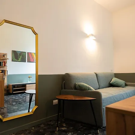 Exclusive 2-bedroom House Next To Duomo Cathedral מילאנו
