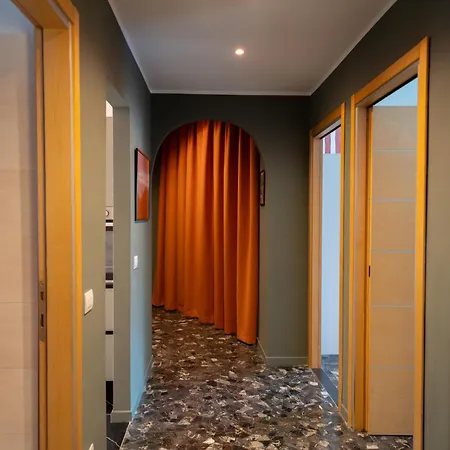 Exclusive 2-bedroom House Next To Duomo Cathedral מילאנו