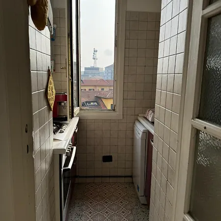 Apartman Trilocale Con Due Balconi A Isola Porta Nuova *