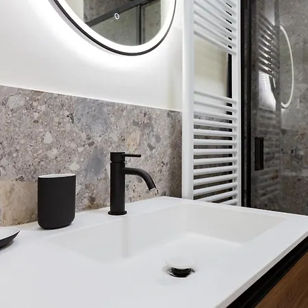 Confalonieri21 Isola Cozy By Hospity