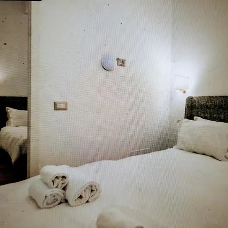 Apartment Cult Milan