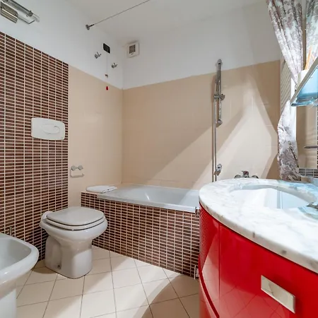Luxury & Cozy 90 Sqm Flat Facing “bosco Verticale”