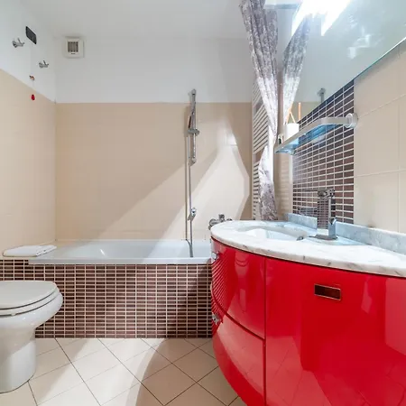 Luxury & Cozy 90 Sqm Flat Facing “bosco Verticale” Milan
